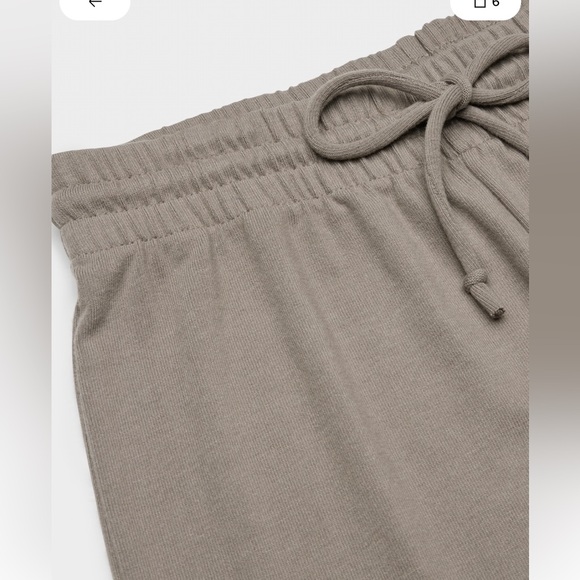 Aritzia recharge pant nwt - Picture 4 of 8